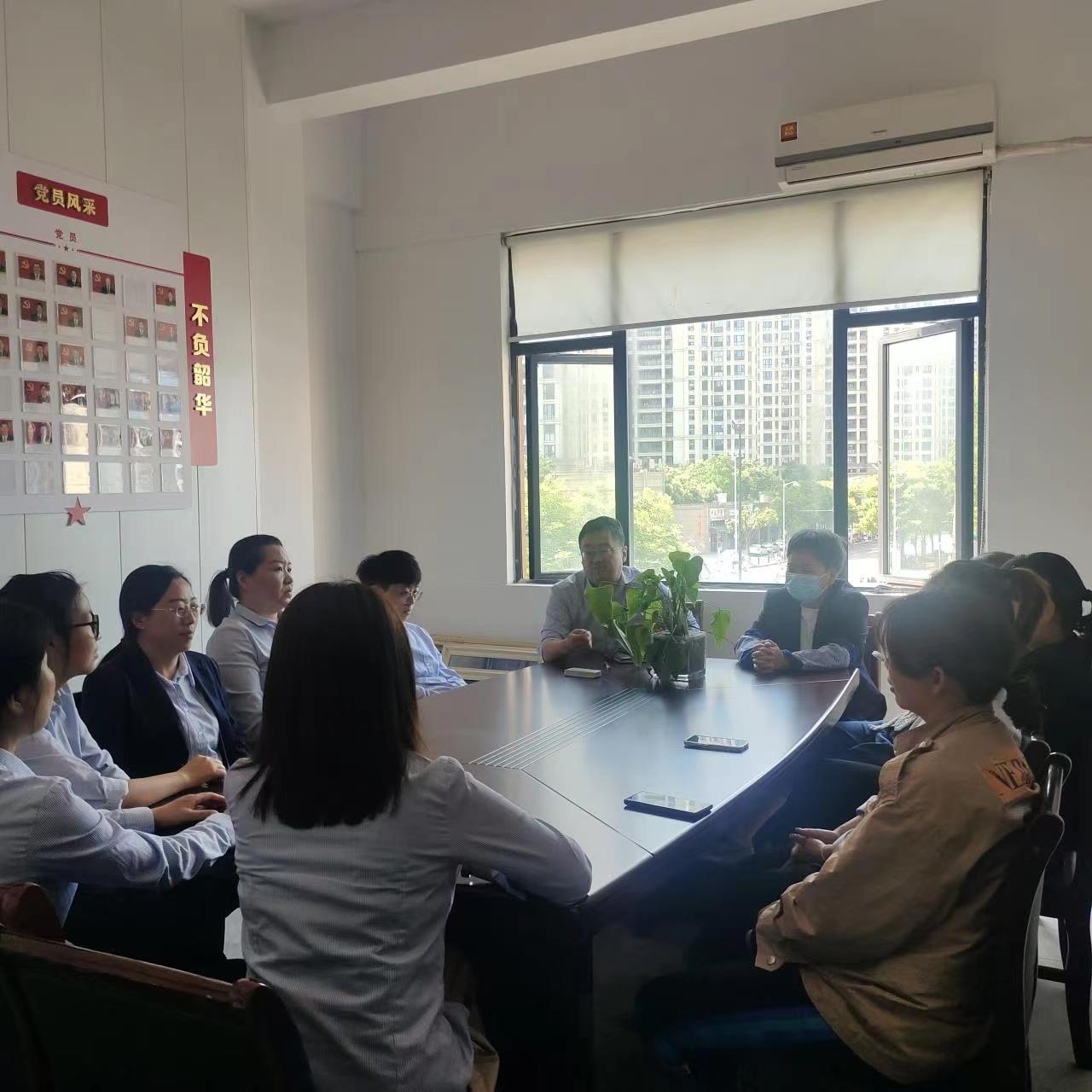 2dce0cbbfa50572f9463c7f53825c61.jpg 2dce0cbbfa50572f9463c7f53825c61.jpg