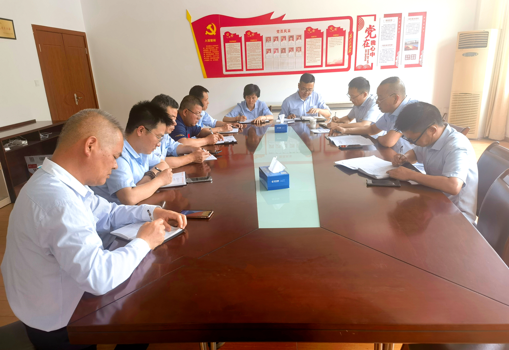 7de61207748a7e5be89cf444f403d18.jpg 7de61207748a7e5be89cf444f403d18.jpg